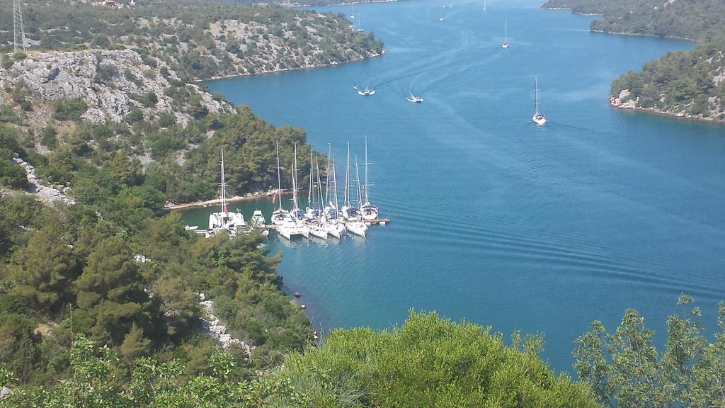 Visovac Rooms And Breakfast Skradin Exterior photo